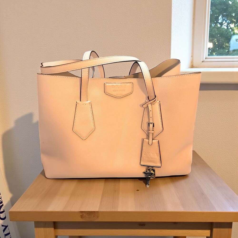 DKNY Sullivan Large Leather North South Tote Bag in Blush Pink